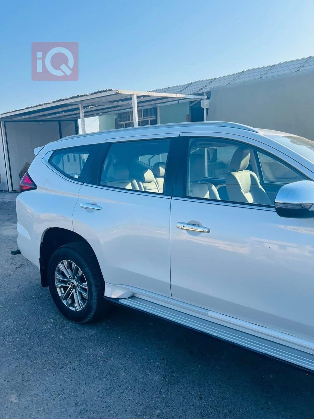 ميتسوبيشي باجيرو سبورت